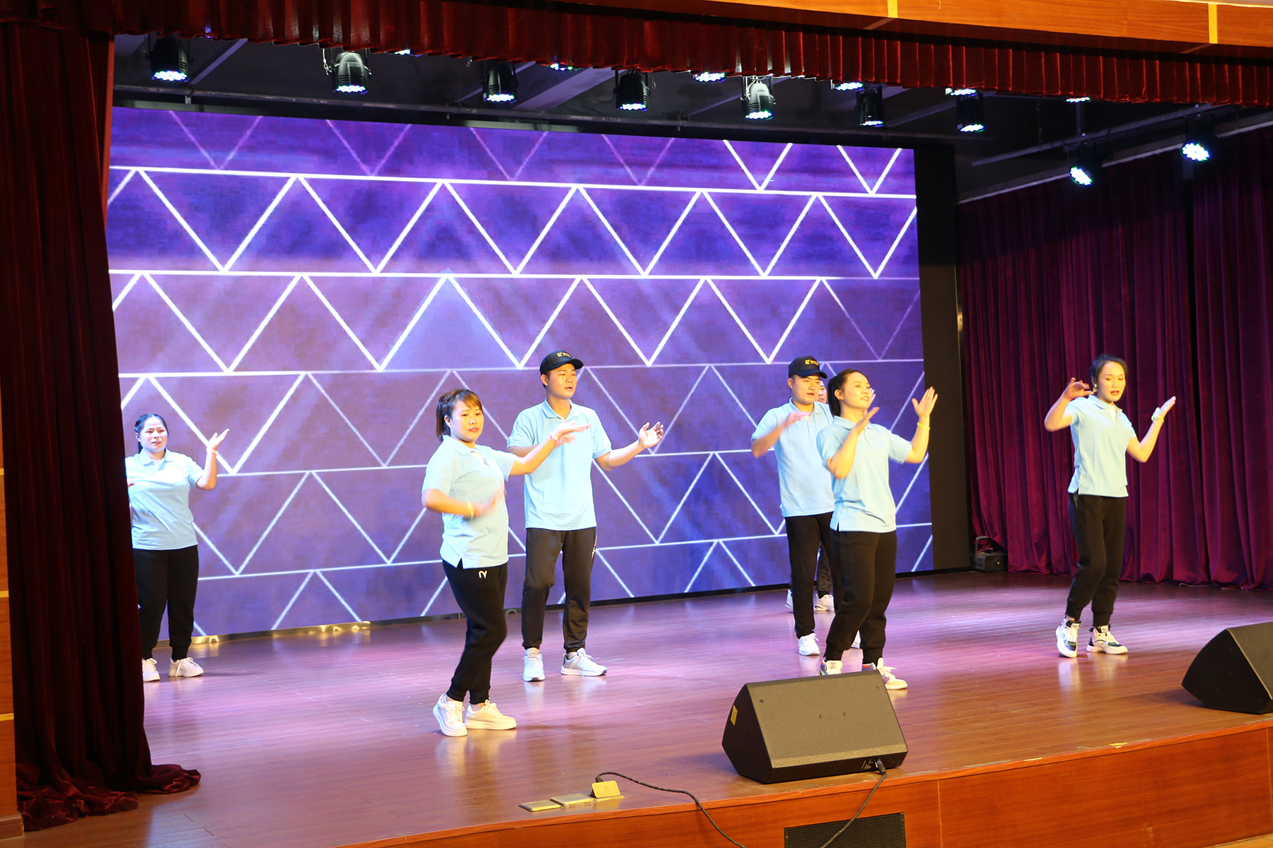 2021年918博天堂(中国)官方网站化学迎新联欢晚会《笑纳》